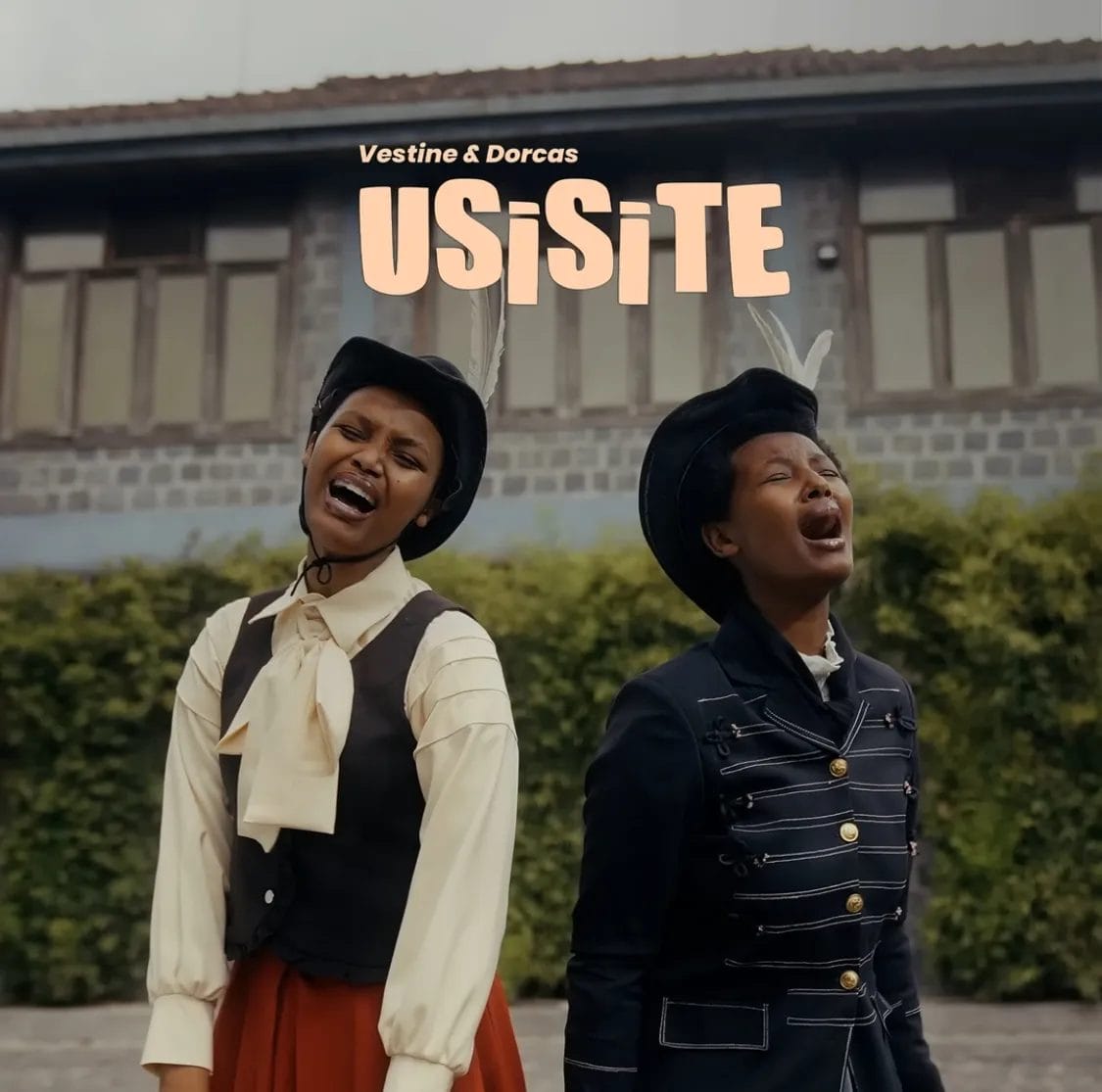 Vestine & Dorcas - Usisite